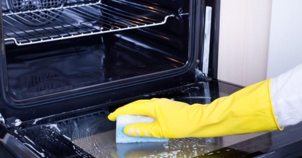 Practical house cleaning tips and tricks for appliances