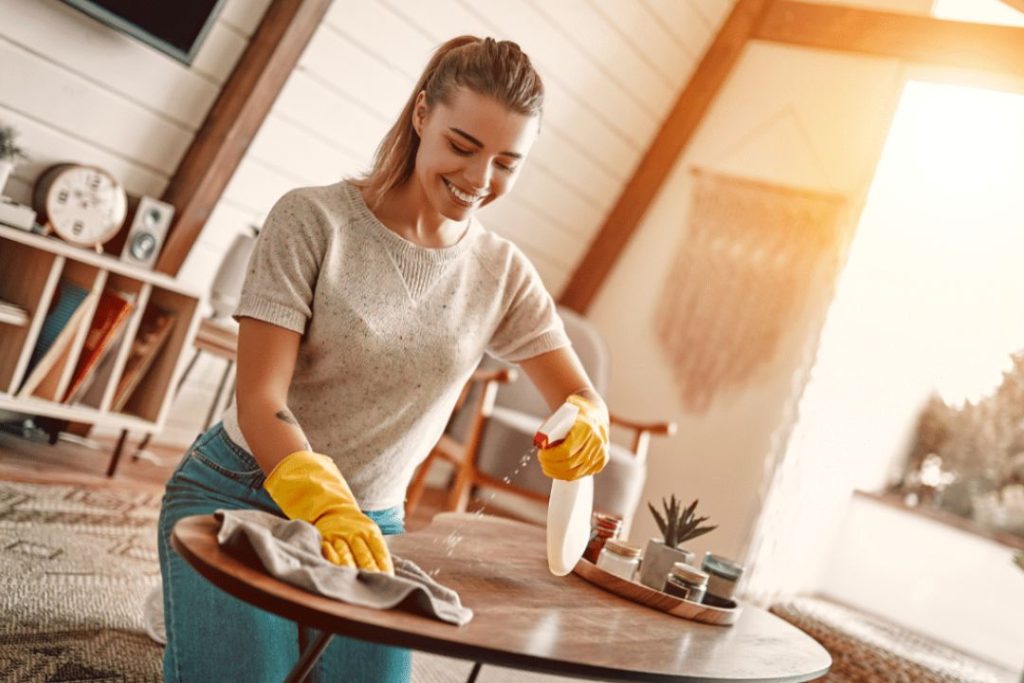 Fall cleaning tips inviting home